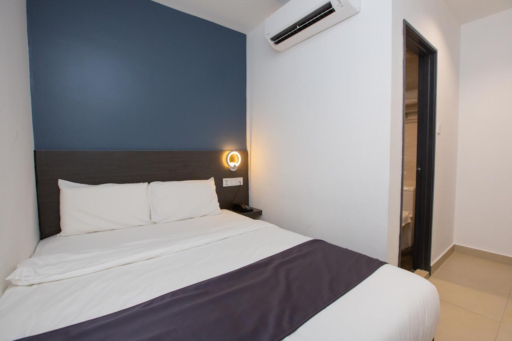 1 Hotel Signature Порт-Диксон Экстерьер фото