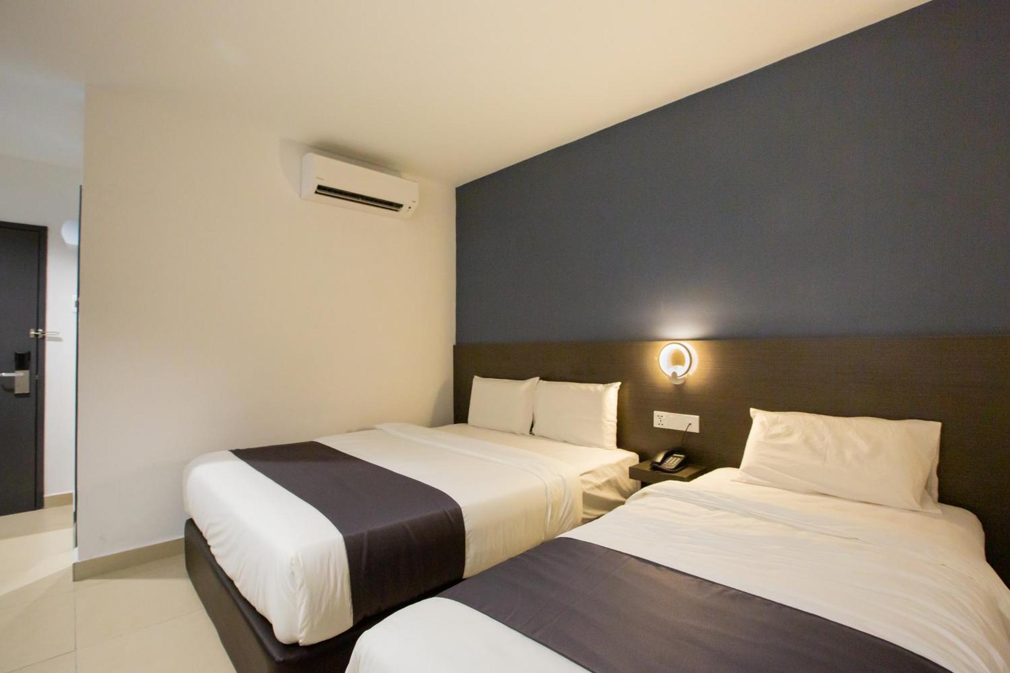 1 Hotel Signature Порт-Диксон Экстерьер фото